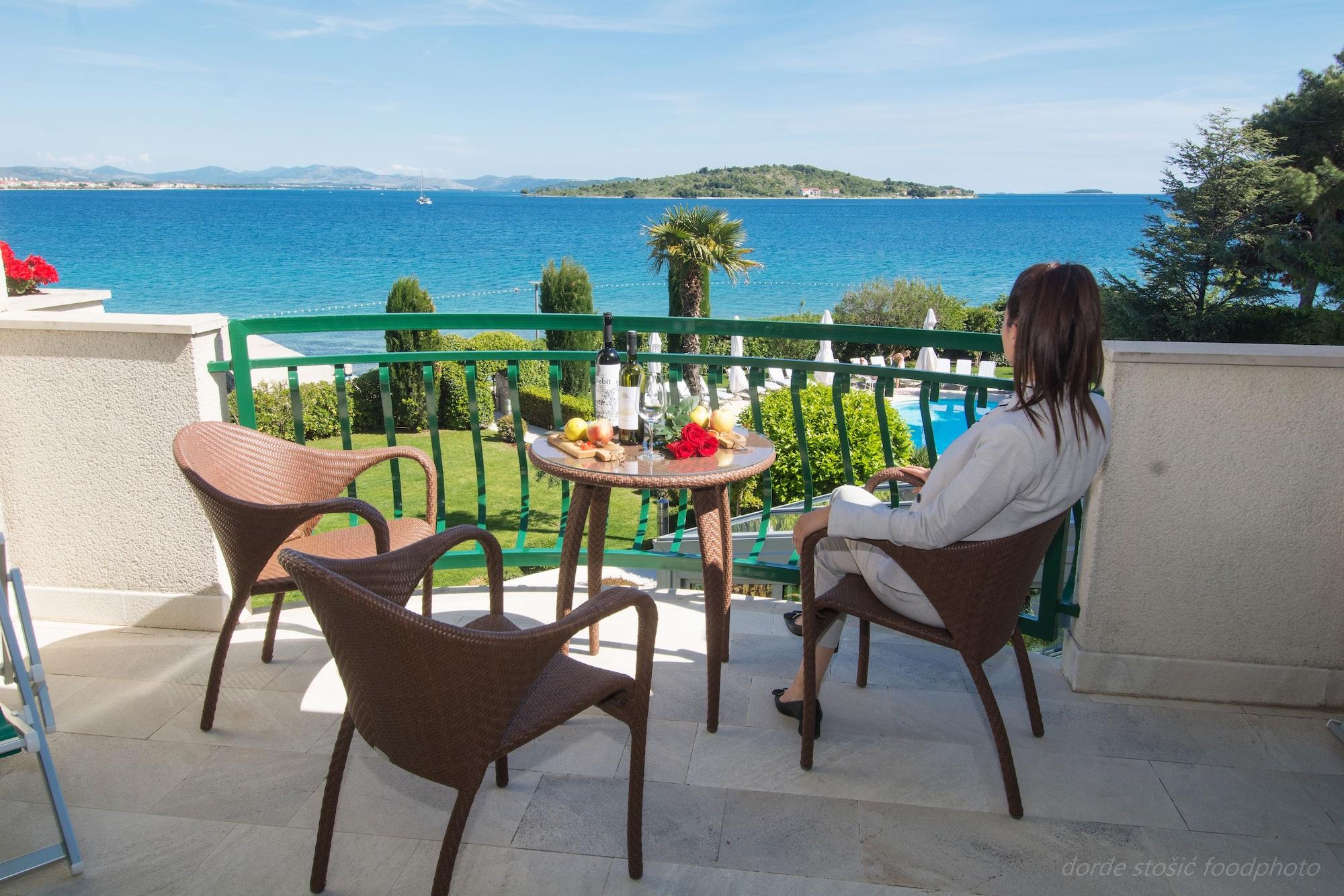 Hotel Villa Radin Vodice Exterior foto