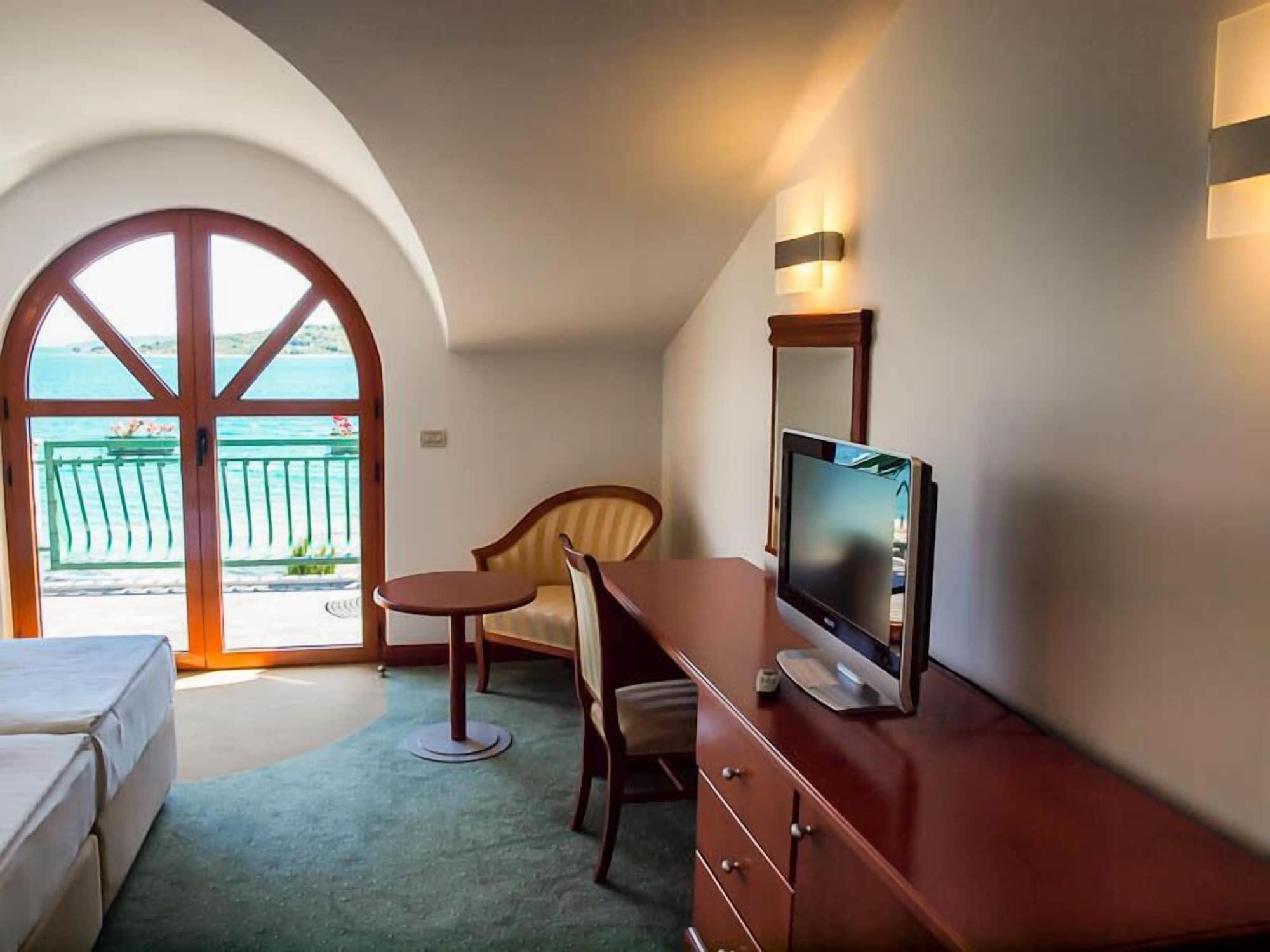 Hotel Villa Radin Vodice Exterior foto