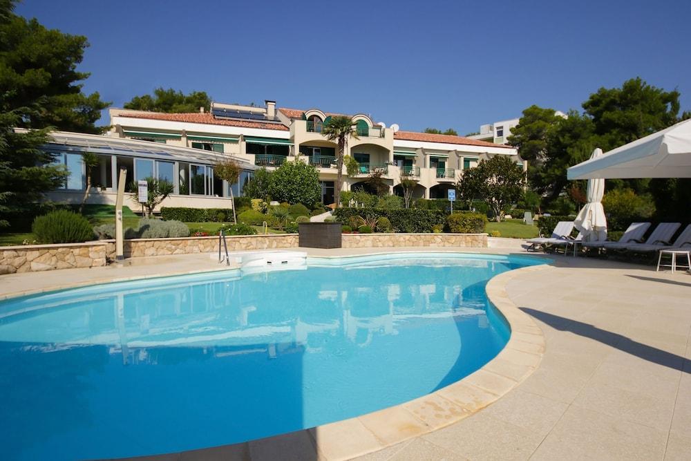 Hotel Villa Radin Vodice Exterior foto