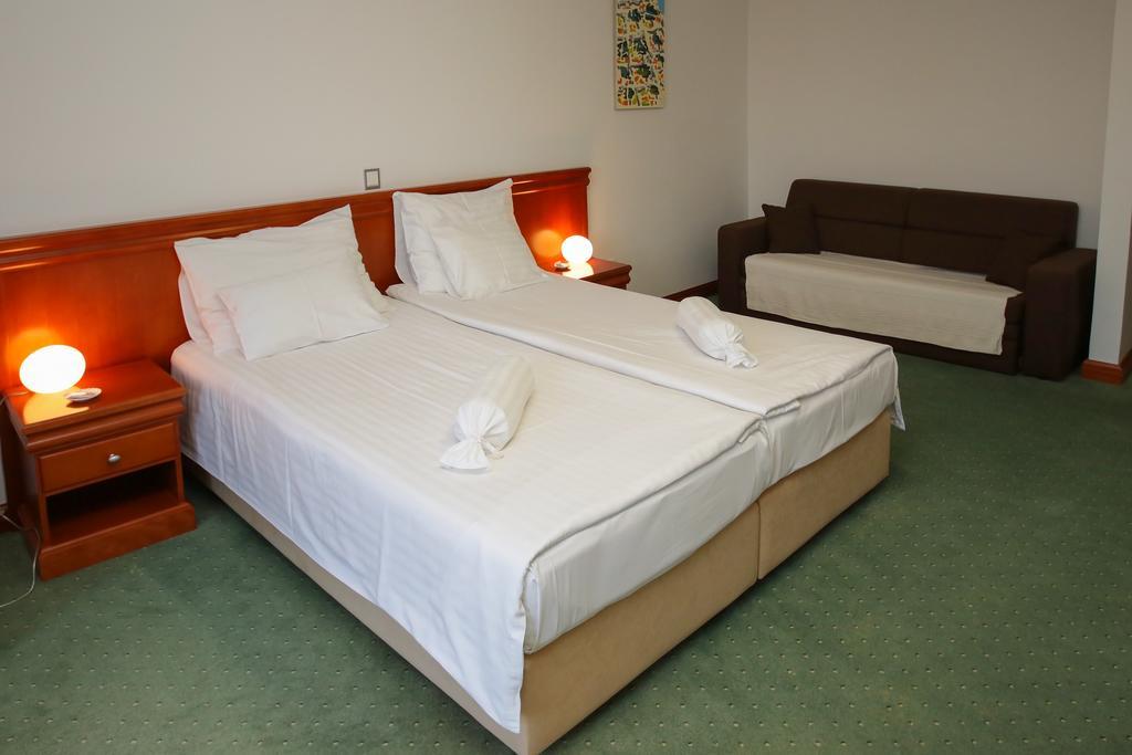 Hotel Villa Radin Vodice Quarto foto